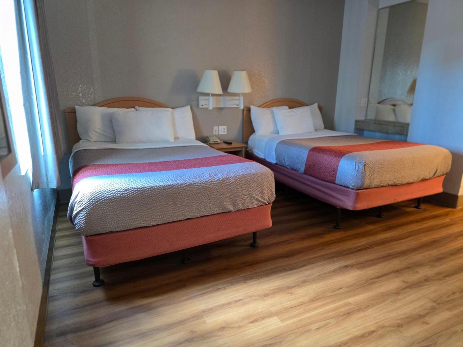 Motel 6-Biloxi, Ms - Beach Екстер'єр фото