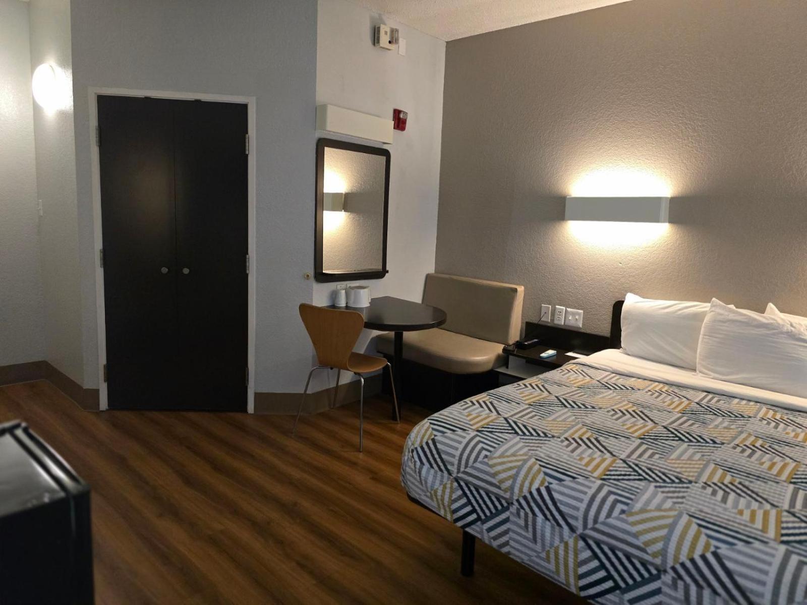 Motel 6-Biloxi, Ms - Beach Екстер'єр фото