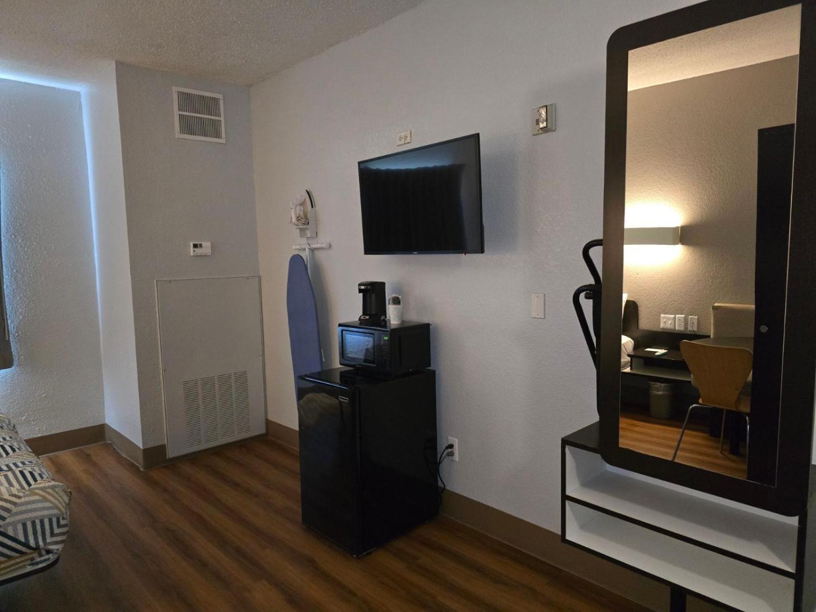 Motel 6-Biloxi, Ms - Beach Екстер'єр фото