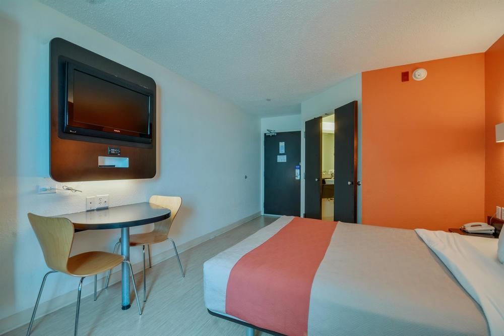 Motel 6-Biloxi, Ms - Beach Екстер'єр фото
