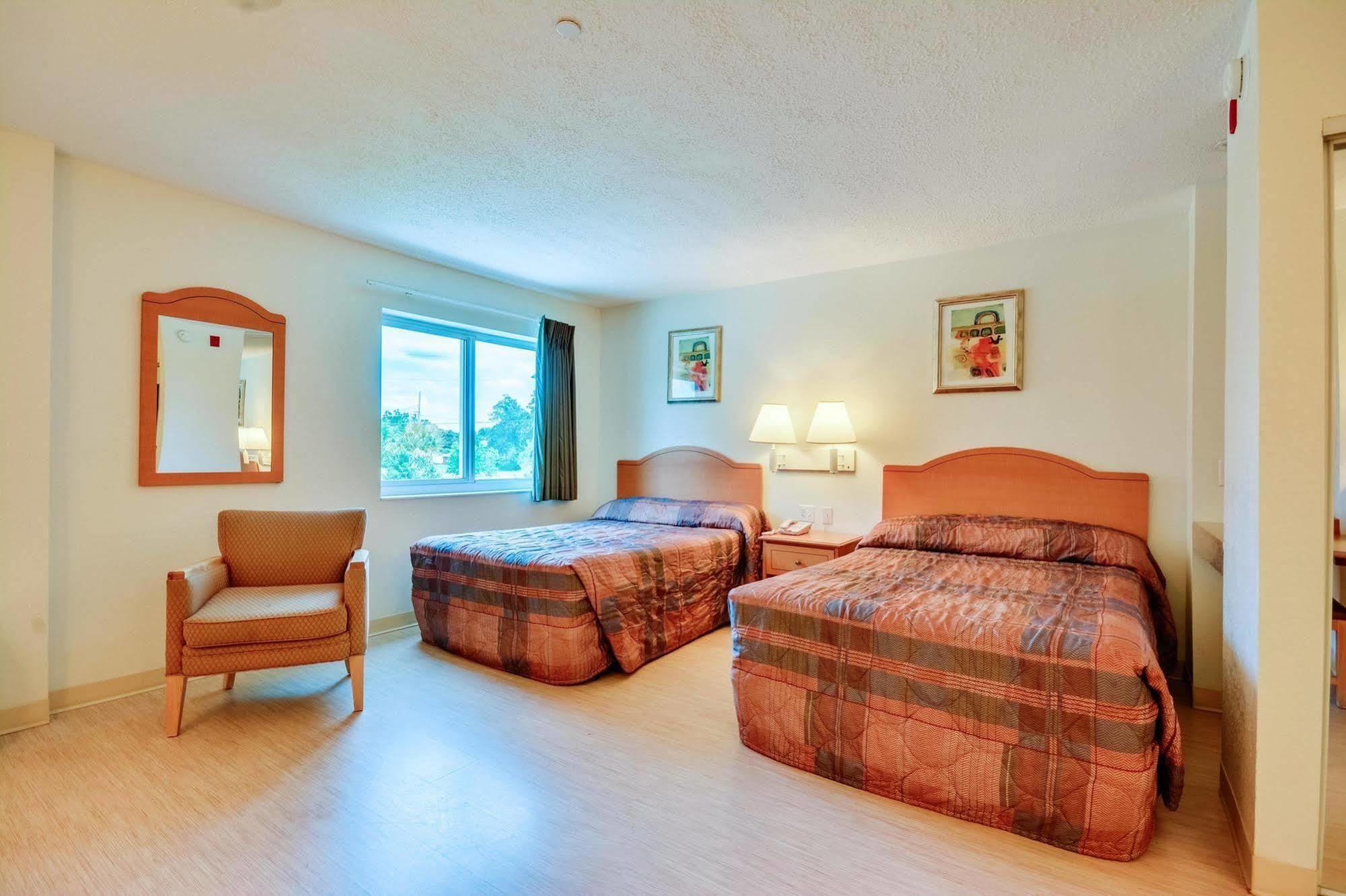 Motel 6-Biloxi, Ms - Beach Екстер'єр фото